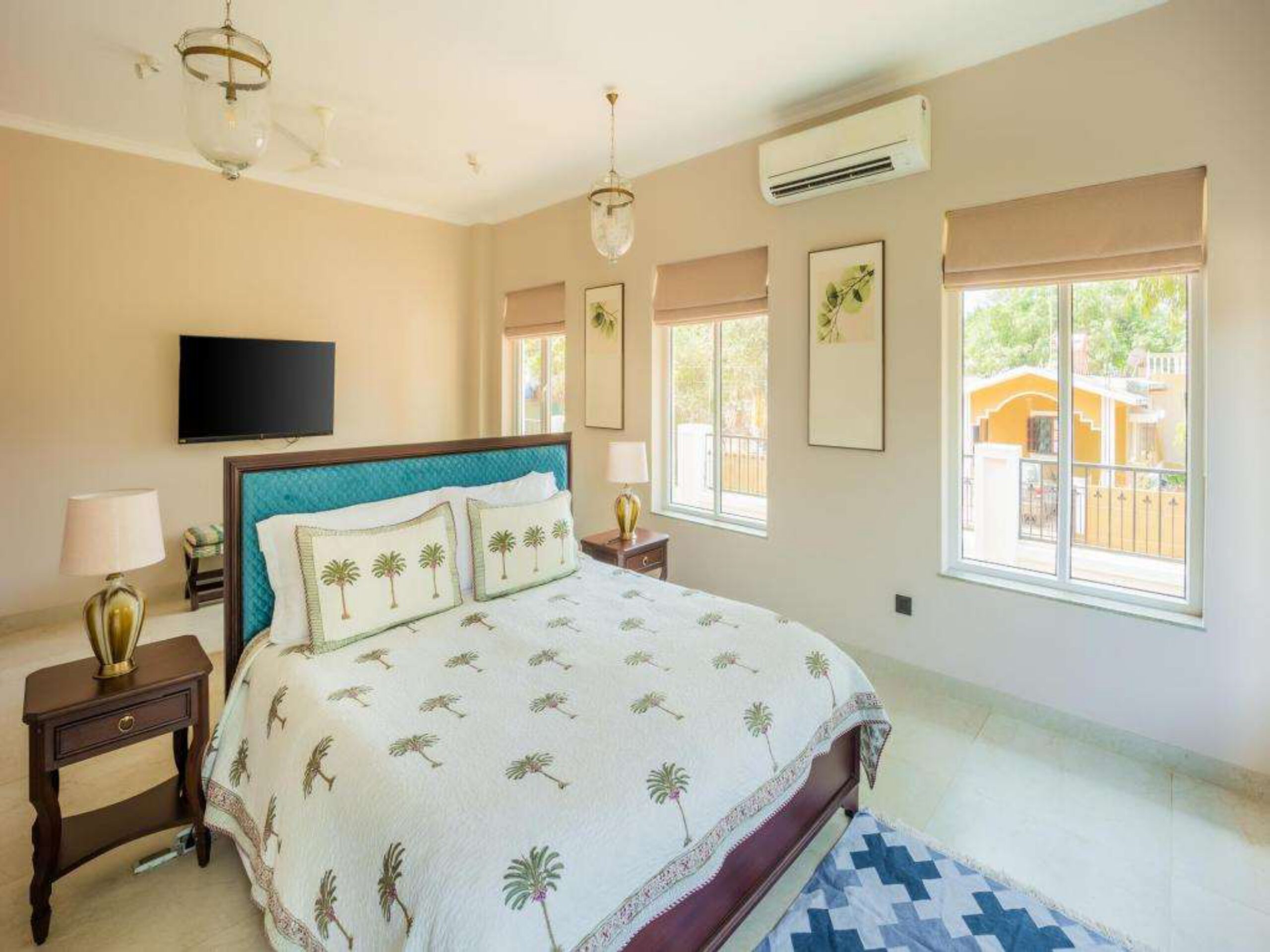 Holidayabodein Soham Luxurious 7BHK Villa