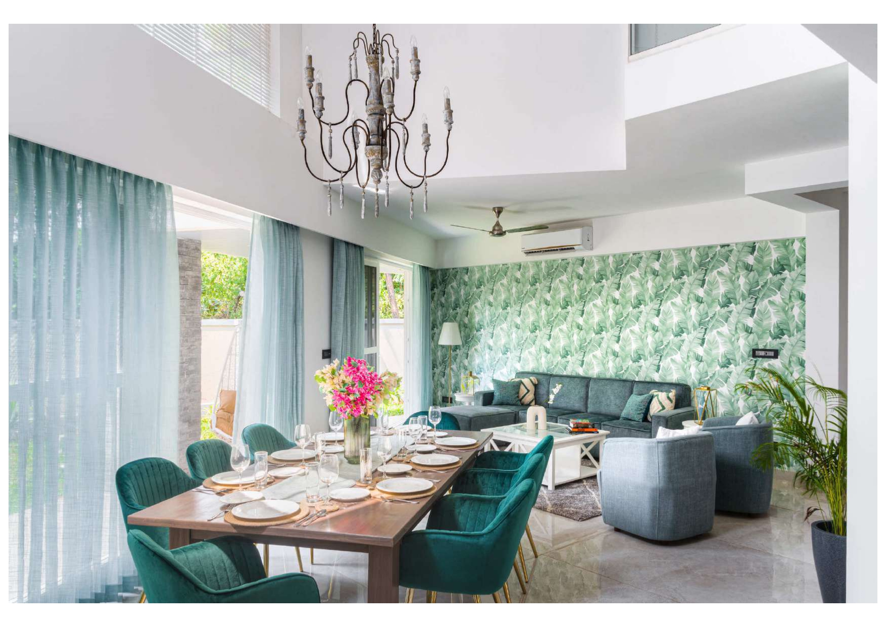 Holidayabodein Wood Luxurious 4BHK Villa